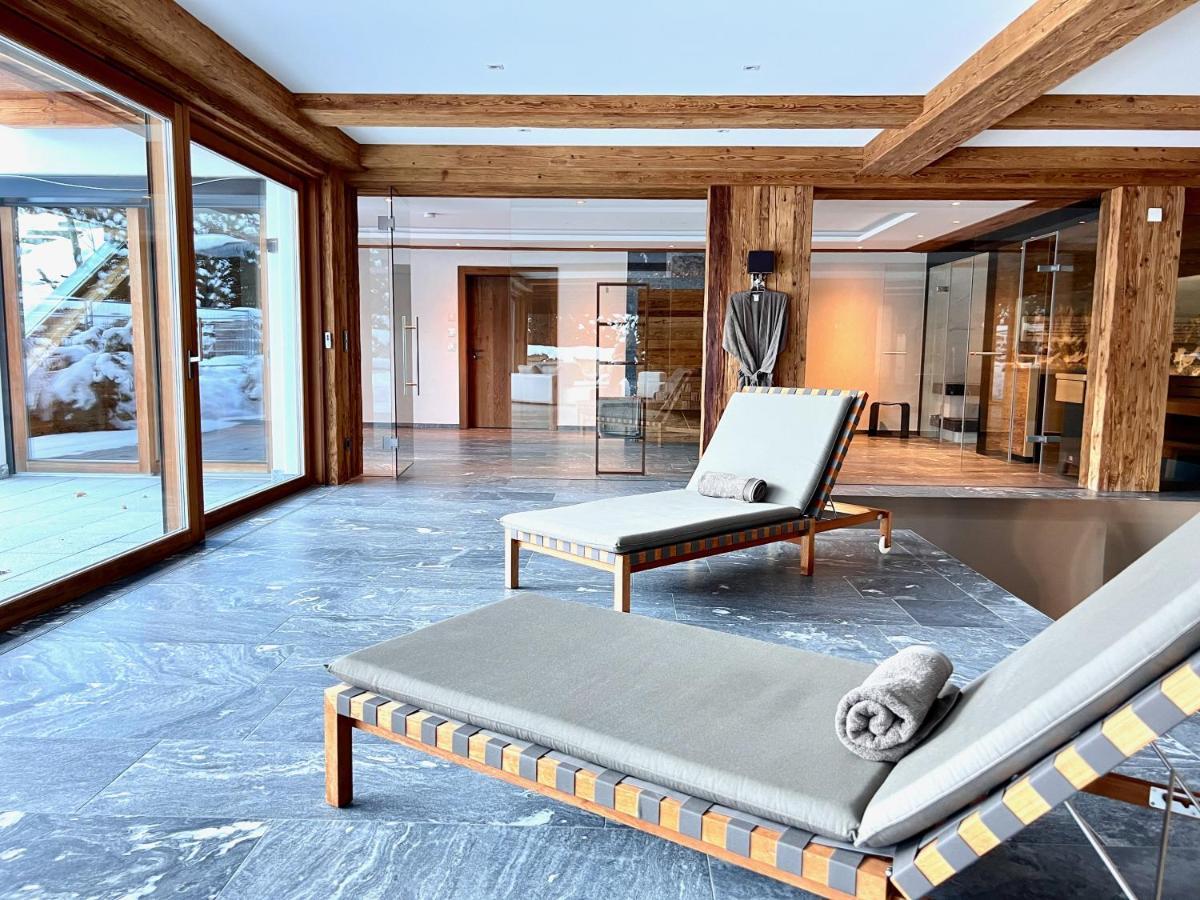 Hideaway Design Chalet By Belle Stay Кицбюэль Экстерьер фото